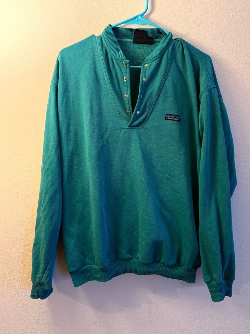 Patagonia Teal V-Neck Snap Pullover Sweater
